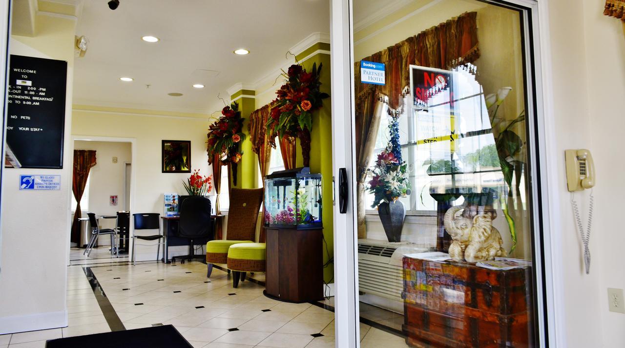Scottish Inn And Suites Элвин Экстерьер фото